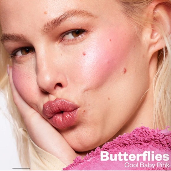 NEW✅KOSAS BUTTERFLIES - Picture 2 of 7